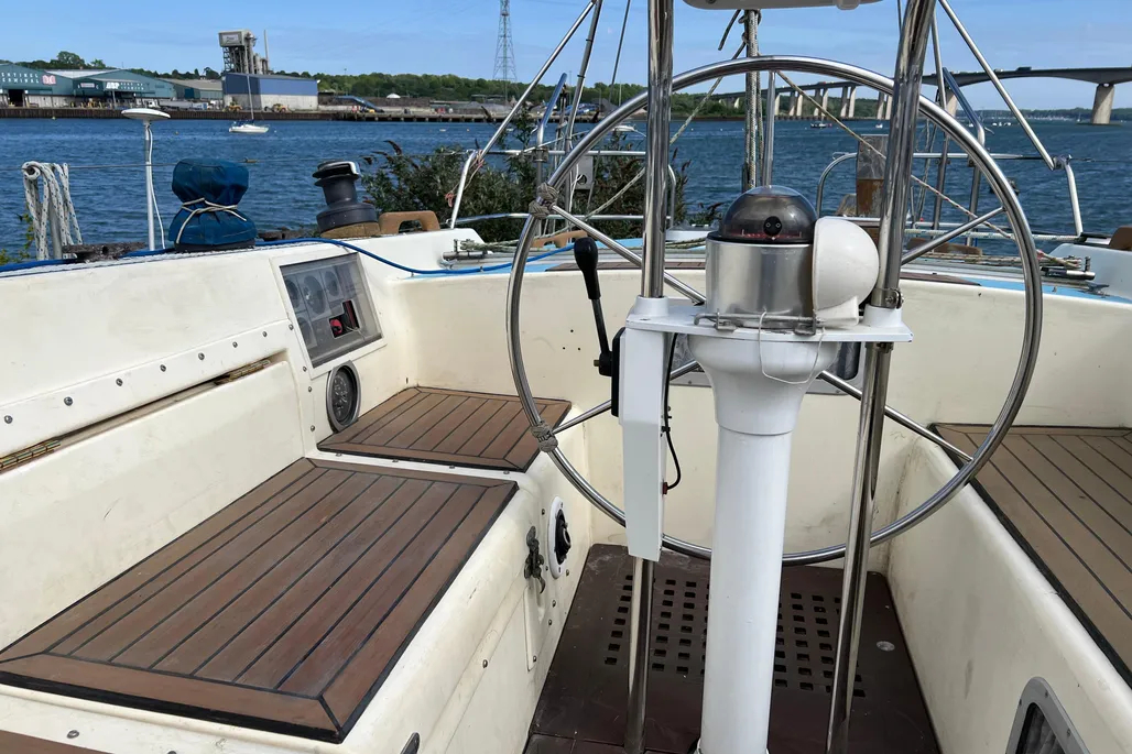 1983-westerly-sealord-39-sail-10175920-20260507083258247-1
