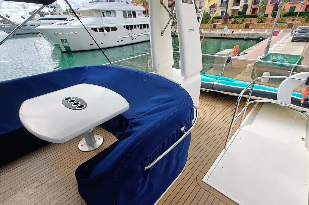 2003 Princess 65 (30)