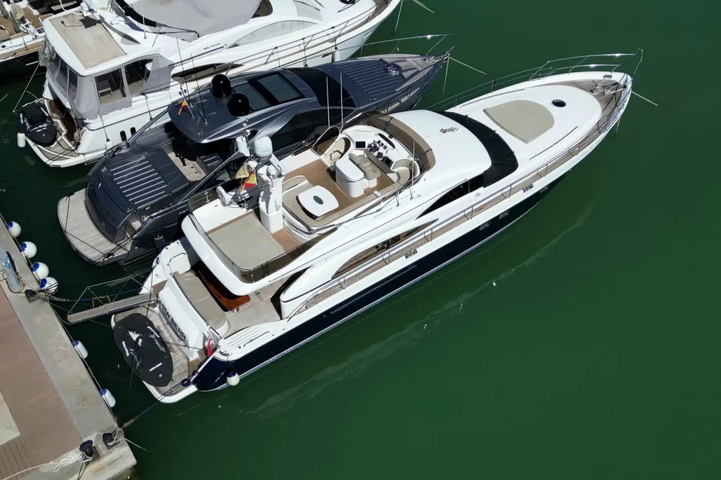 2003 Princess 65 (4)