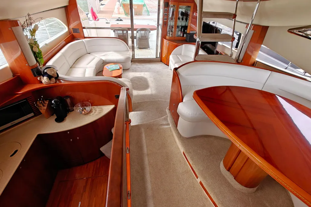 2003 Princess 65 (8)